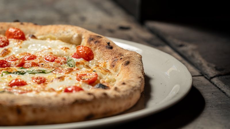 Student discount at Dewey's pizza